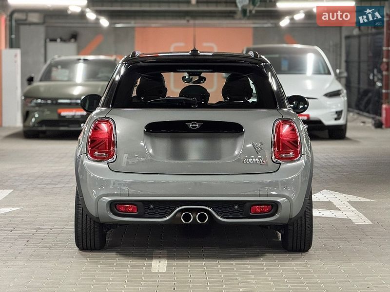 Хетчбек MINI Cooper 2020 в Києві