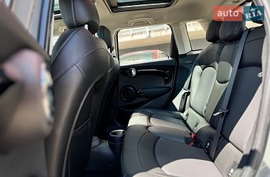 Хетчбек MINI Cooper 2020 в Києві
