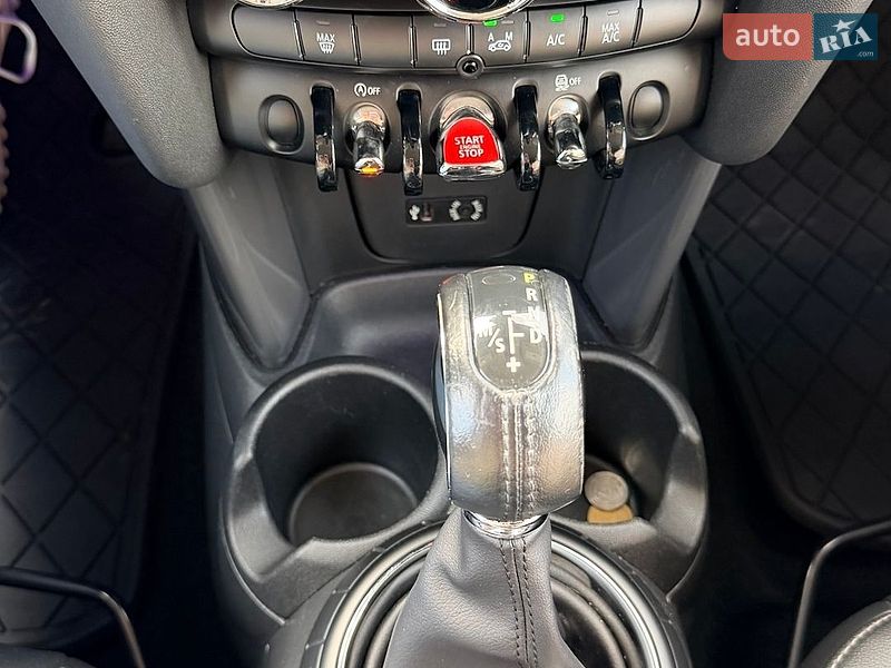 Хетчбек MINI Cooper 2015 в Хмельницькому