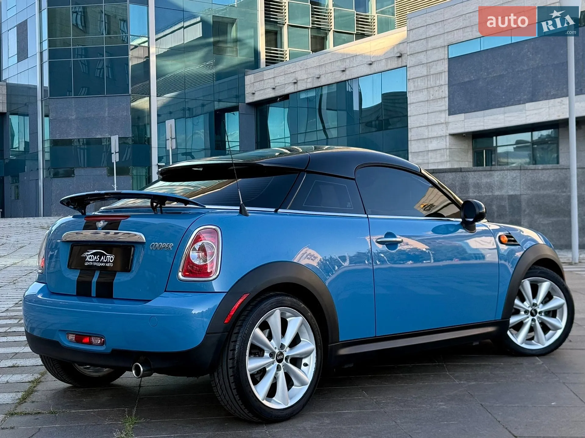 2012 MINI Cooper - мініатюра 12