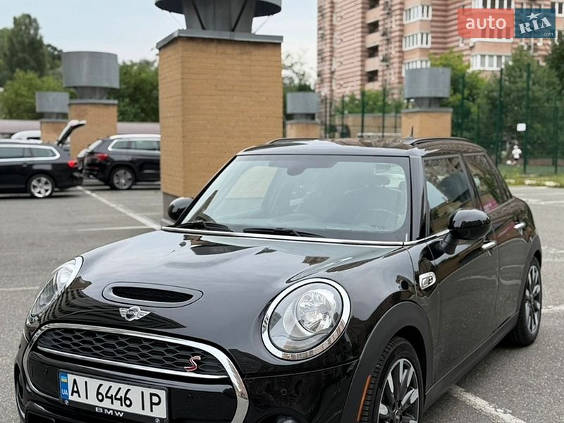 Хэтчбек MINI Cooper 2015 в Киеве