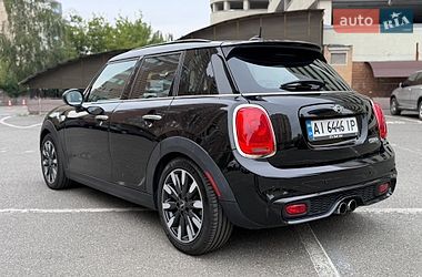 Хэтчбек MINI Cooper 2015 в Киеве