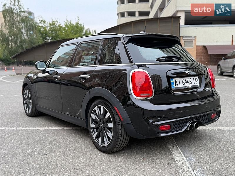 Хэтчбек MINI Cooper 2015 в Киеве