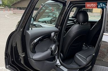 Хэтчбек MINI Cooper 2015 в Киеве