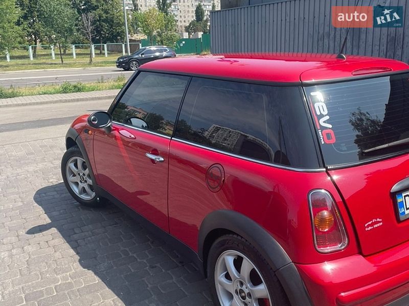 Хетчбек MINI Cooper 2001 в Києві
