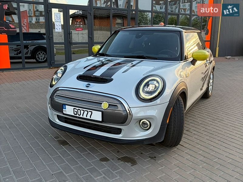 MINI Cooper, фото з оголошення