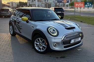 Хэтчбек MINI Cooper 2020 в Киеве