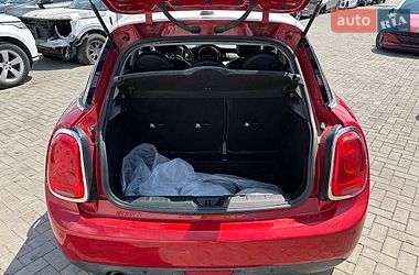 Хэтчбек MINI Cooper 2017 в Луцке