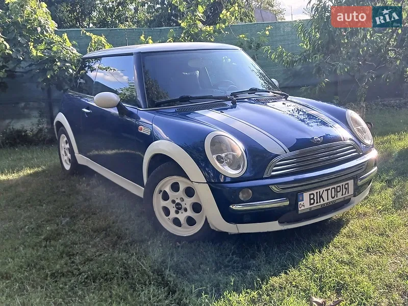 MINI Cooper 2003