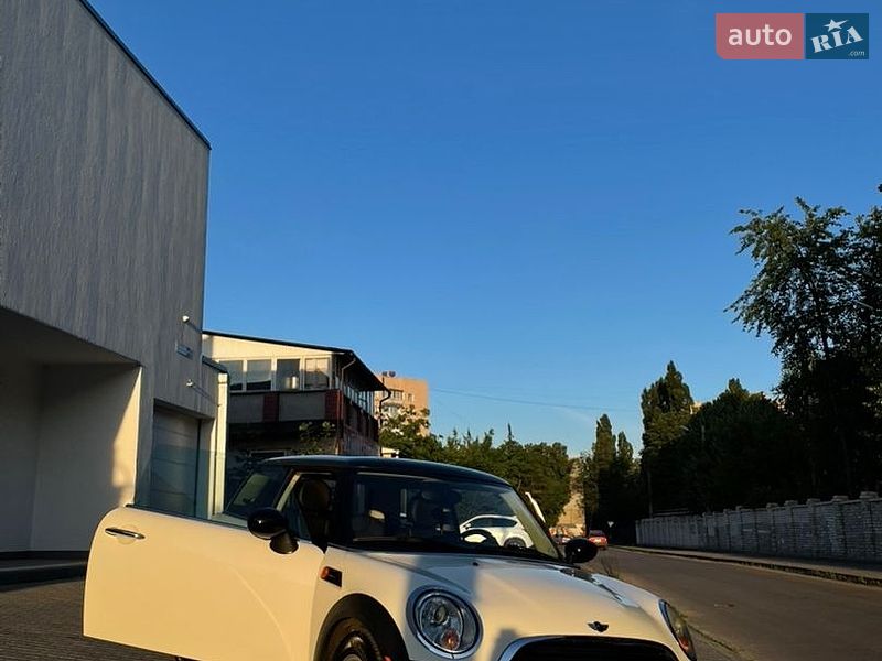 Хэтчбек MINI Cooper 2012 в Коломые