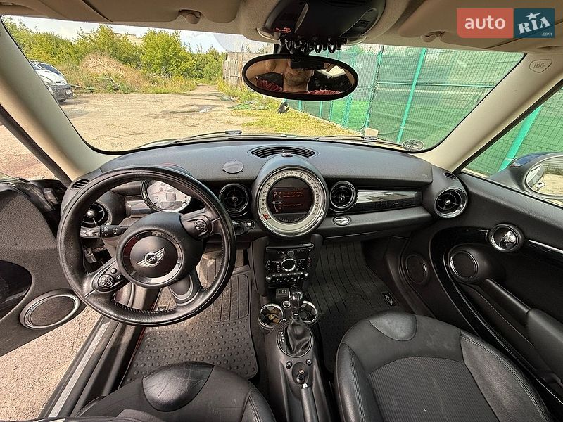 Хэтчбек MINI Cooper 2012 в Ковеле