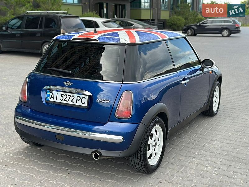 Хетчбек MINI Cooper 2002 в Києві