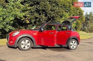 Хэтчбек MINI Cooper 2015 в Киеве фото 2 Хэтчбек MINI Cooper 2015 в Киеве