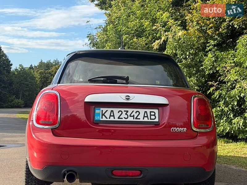 Хетчбек MINI Cooper 2015 в Києві