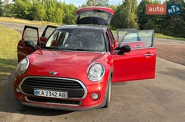 Хэтчбек MINI Cooper 2015 в Киеве фото 3 Хэтчбек MINI Cooper 2015 в Киеве