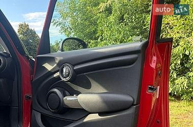 Хэтчбек MINI Cooper 2015 в Киеве фото 6 Хэтчбек MINI Cooper 2015 в Киеве
