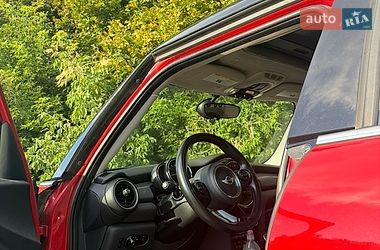 Хэтчбек MINI Cooper 2015 в Киеве фото 9 Хэтчбек MINI Cooper 2015 в Киеве