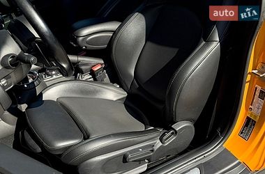 Хэтчбек MINI Cooper 2015 в Киеве