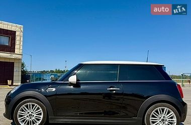 Хетчбек MINI Cooper 2016 в Одесі