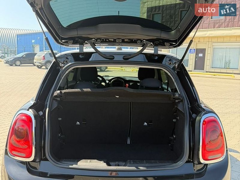 Хетчбек MINI Cooper 2016 в Одесі