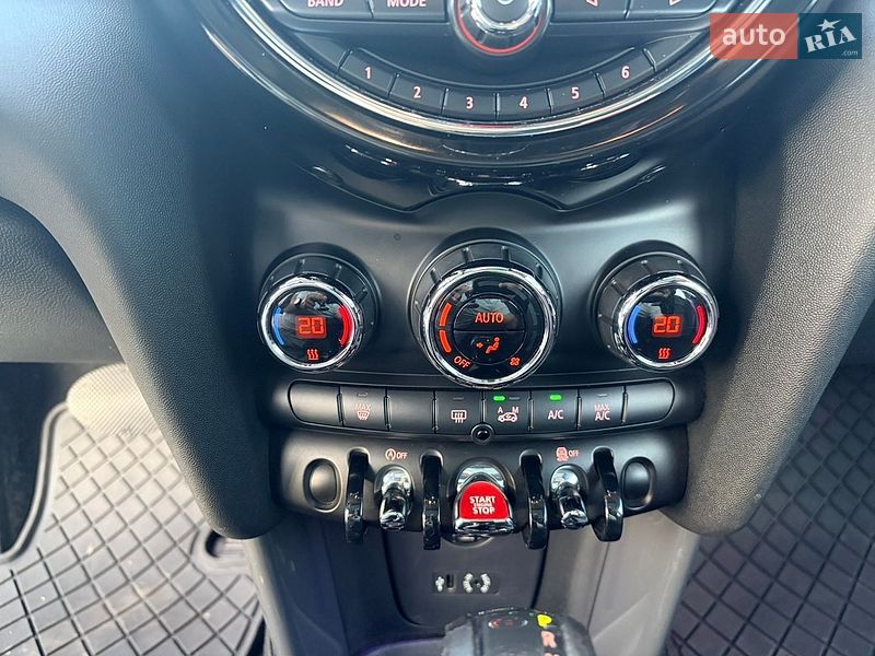 Хетчбек MINI Cooper 2016 в Хмельницькому