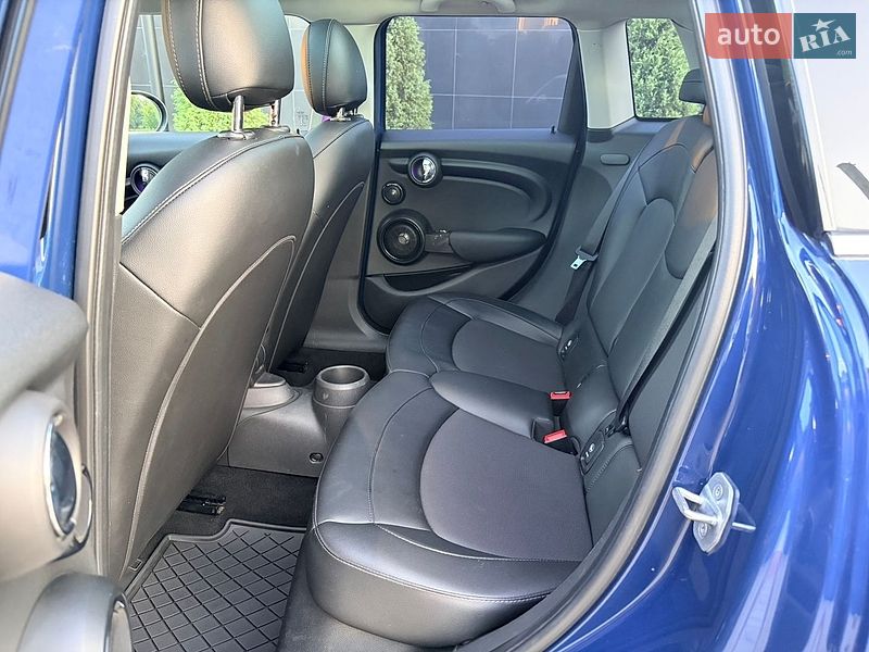 Хетчбек MINI Cooper 2016 в Хмельницькому