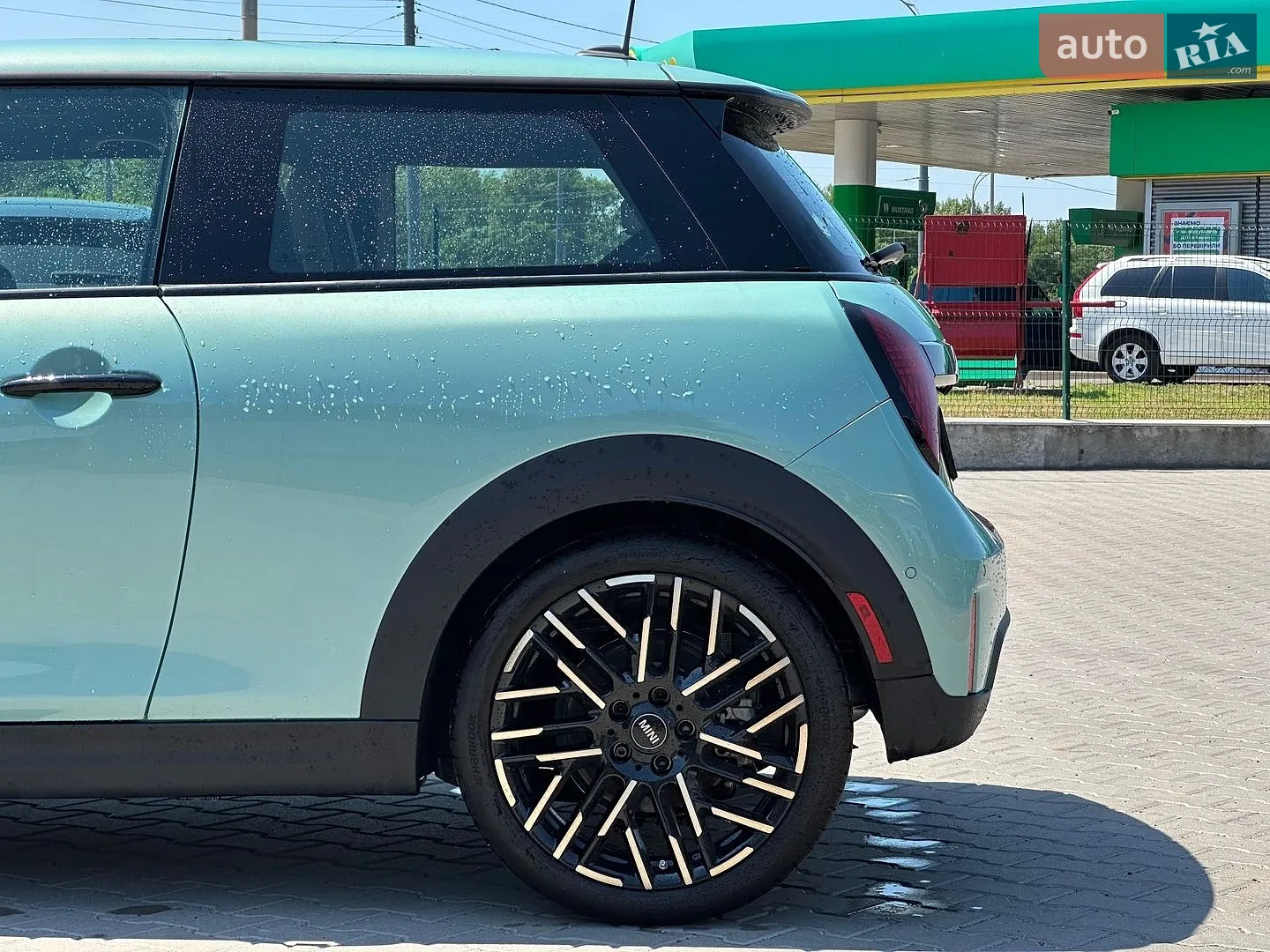 2024 MINI Cooper - мініатюра 3