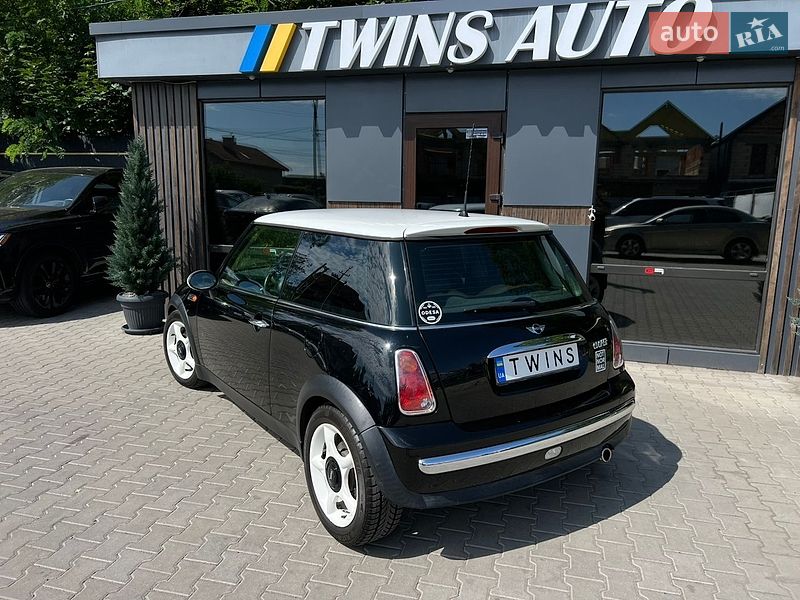 Хетчбек MINI Cooper 2004 в Одесі фото 22 Хетчбек MINI Cooper 2004 в Одесі