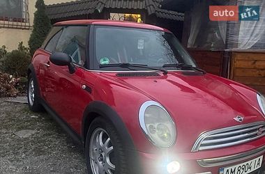 Хэтчбек MINI Cooper 2003 в Житомире