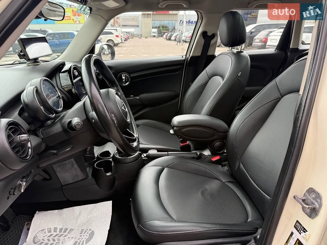 2014 MINI Cooper - мініатюра 9