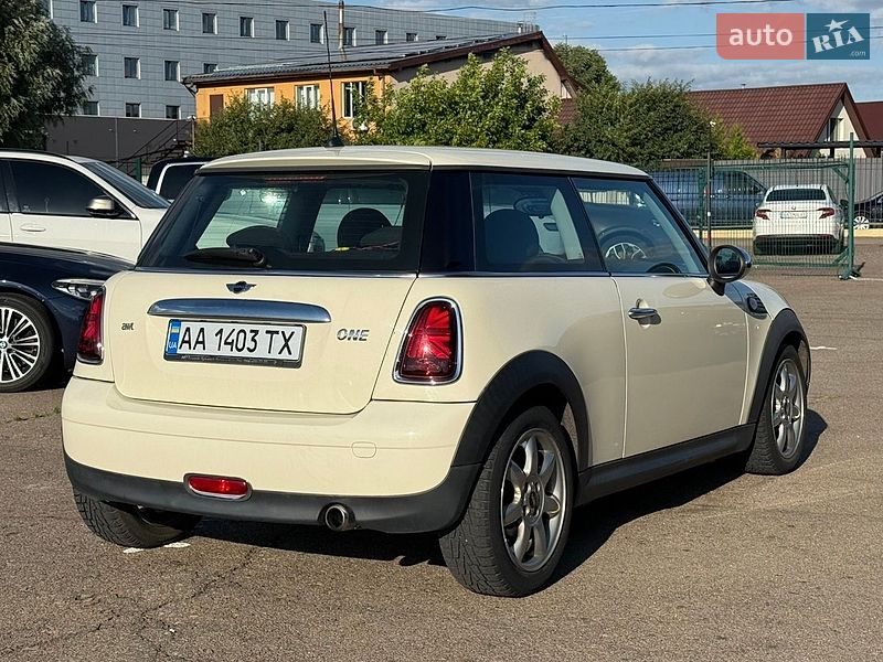 Хетчбек MINI Cooper 2007 в Києві