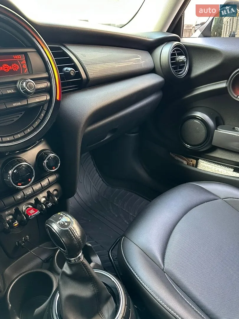2015 MINI Cooper - мініатюра 18