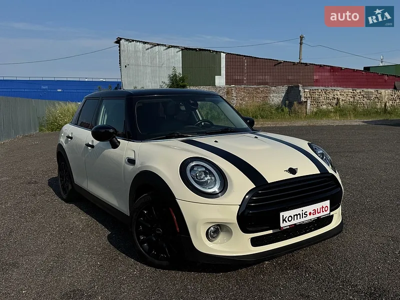 MINI Cooper