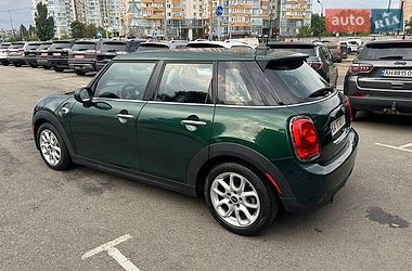 Хэтчбек MINI Cooper 2017 в Киеве