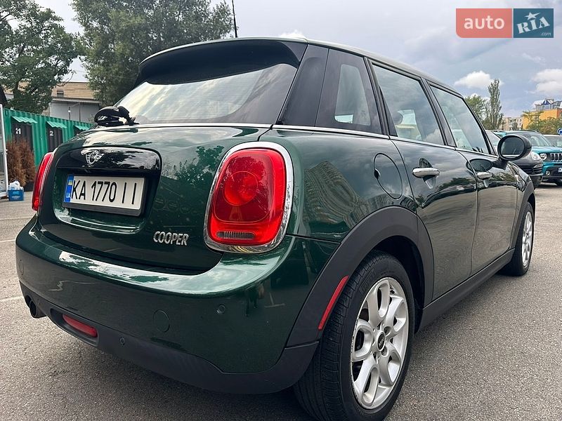 Хэтчбек MINI Cooper 2017 в Киеве