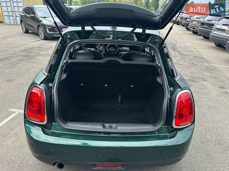 Хэтчбек MINI Cooper 2017 в Киеве