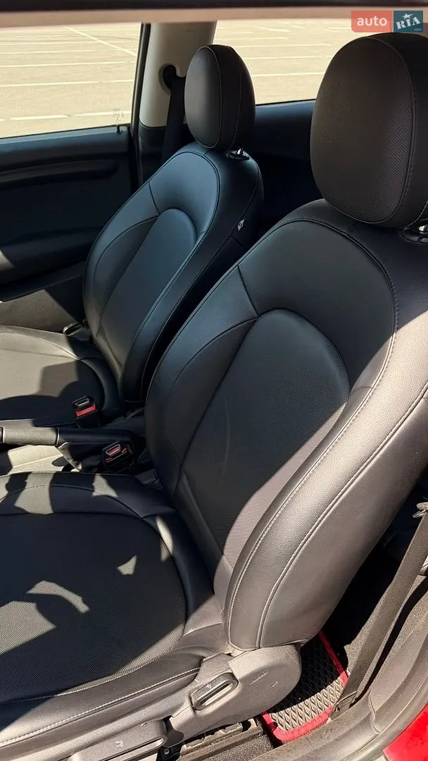 2015 MINI Cooper - мініатюра 12