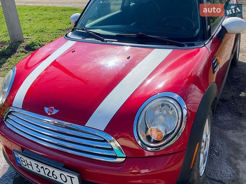 Хетчбек MINI Cooper 2010 в Доброславі