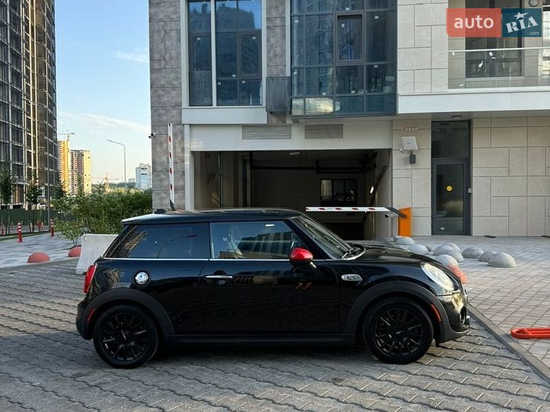 Хетчбек MINI Cooper 2014 в Києві
