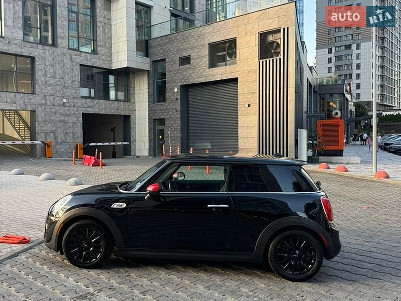 Хетчбек MINI Cooper 2014 в Києві