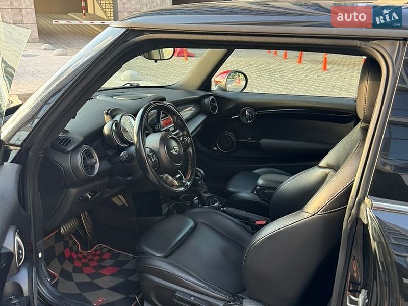 Хетчбек MINI Cooper 2014 в Києві