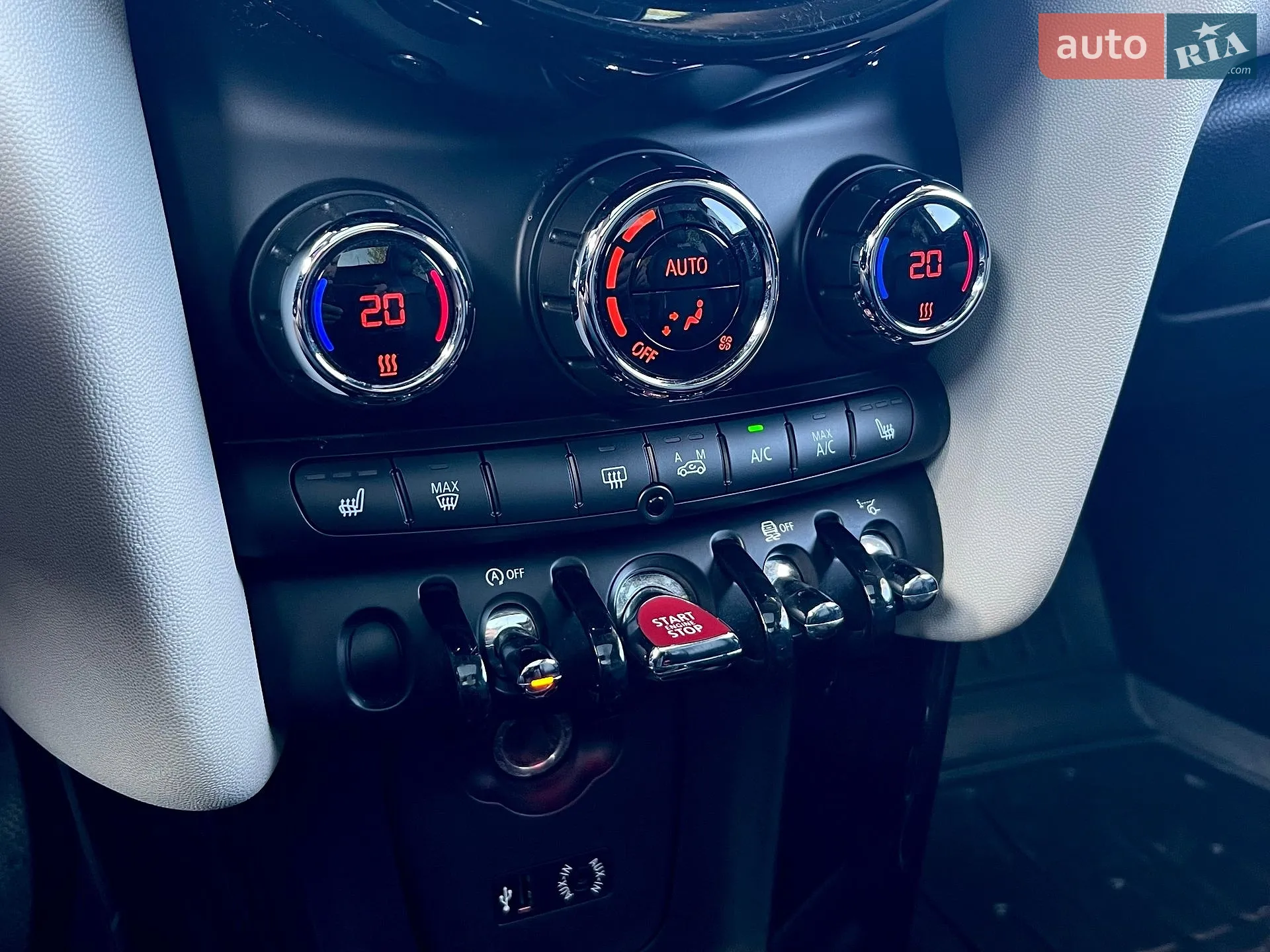 2015 MINI Cooper - мініатюра 40