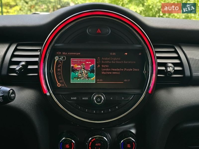Хетчбек MINI Cooper 2016 в Хмельницькому