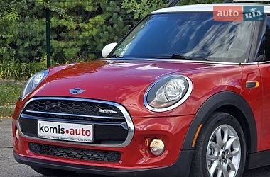 Хетчбек MINI Cooper 2016 в Хмельницькому