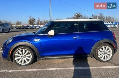 Хетчбек MINI Cooper 2019 в Києві