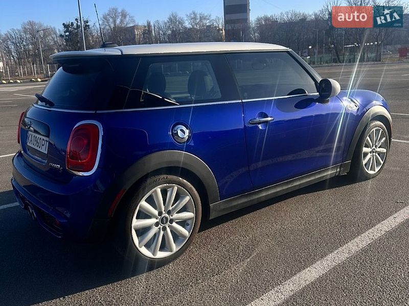 Хетчбек MINI Cooper 2019 в Києві