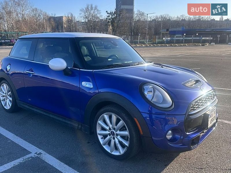 Хетчбек MINI Cooper 2019 в Києві