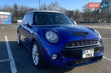 Хетчбек MINI Cooper 2019 в Києві
