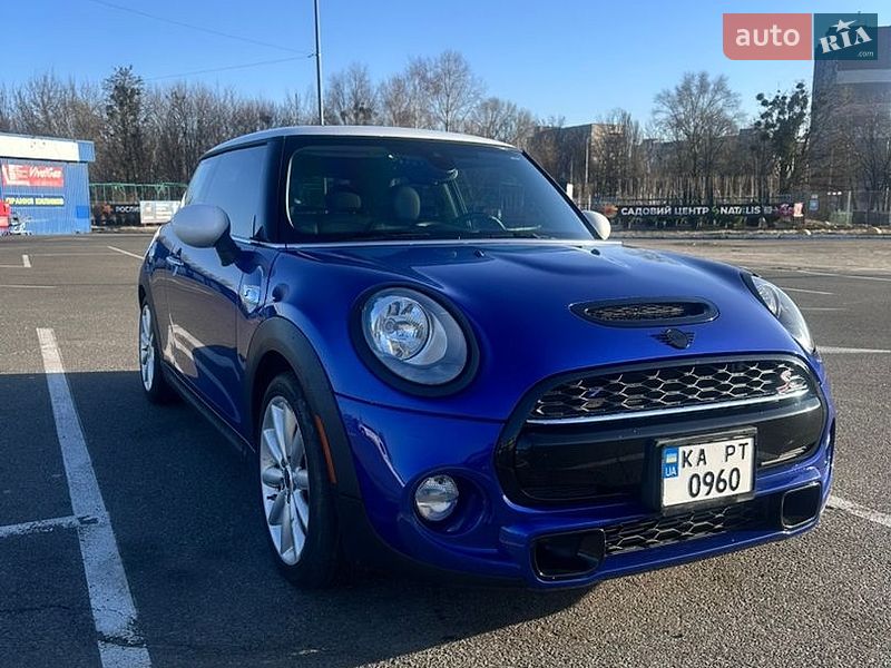 Хетчбек MINI Cooper 2019 в Києві
