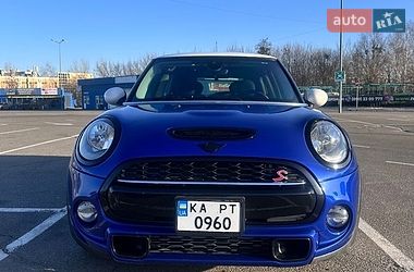 Хетчбек MINI Cooper 2019 в Києві